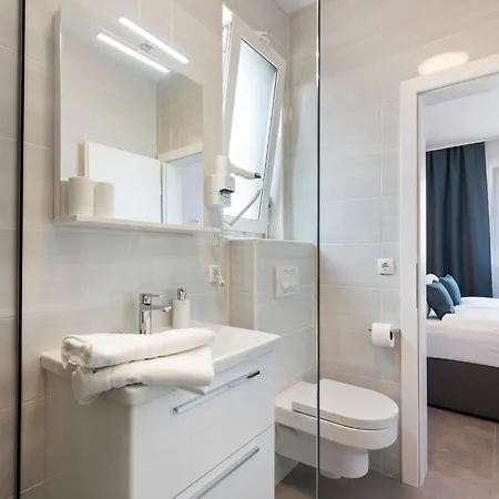 בית נופש Exotic In With Bubble Bath *